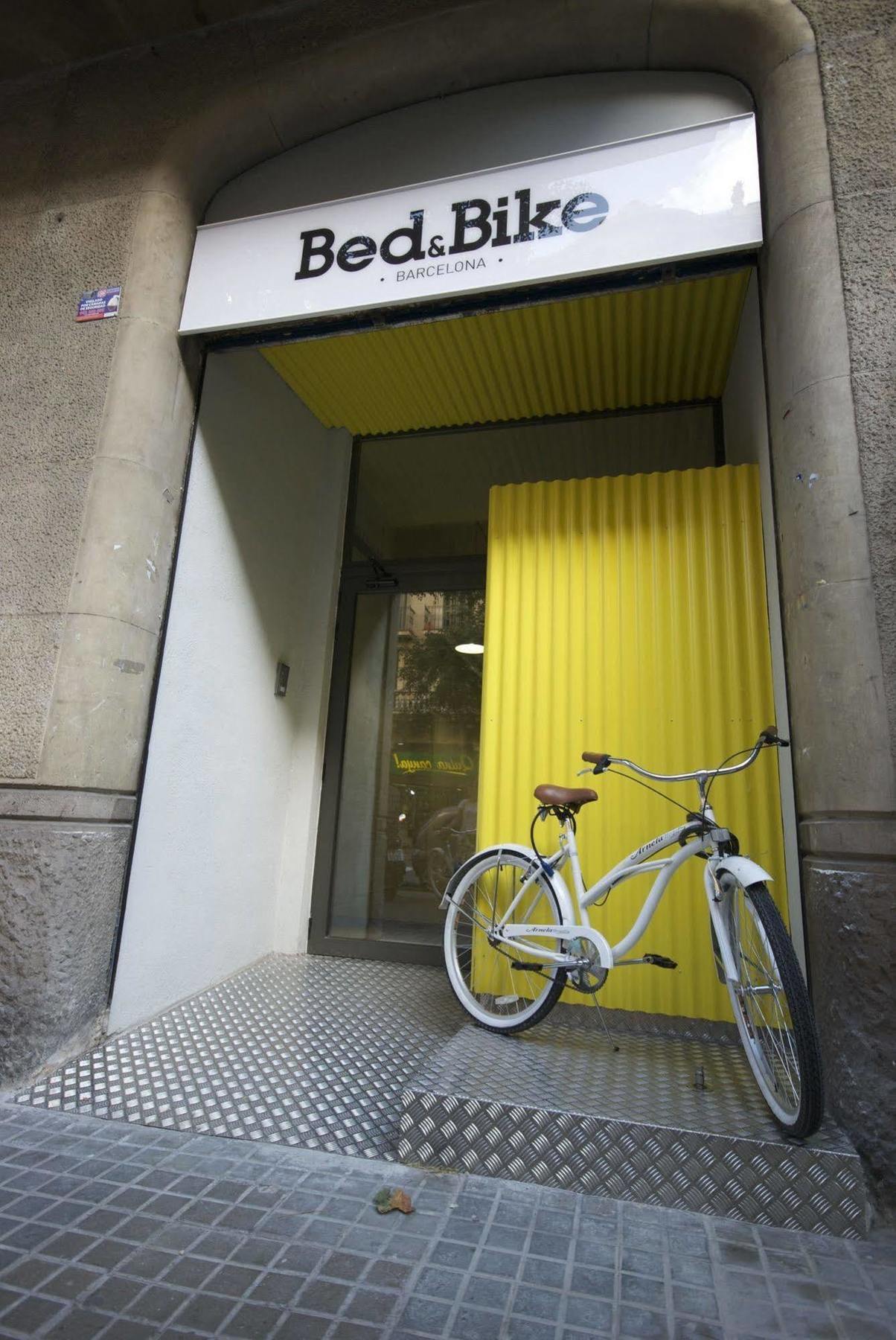 Hostal Bed & Bike Barcelona